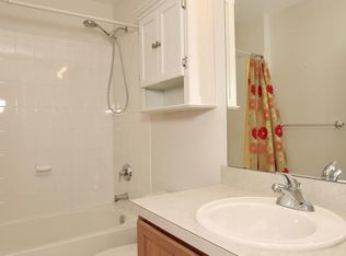312 Winthrop Dr, Nutley, NJ