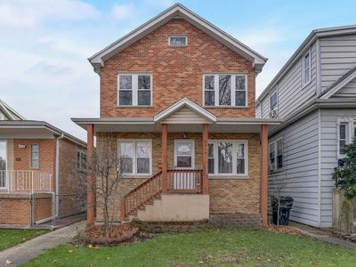 4917 N Moody Ave, Chicago, IL, 60630