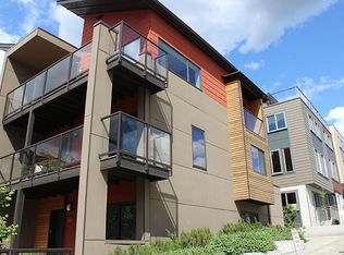1711 9th Pl NE, Issaquah, WA 98029