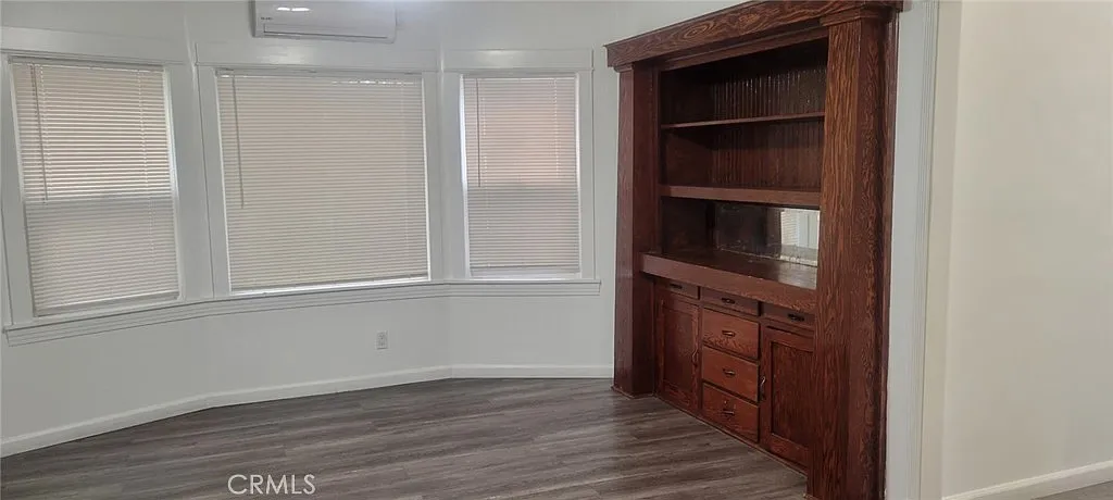 2 bed, 963 sqft, $2,500 — Photo 1