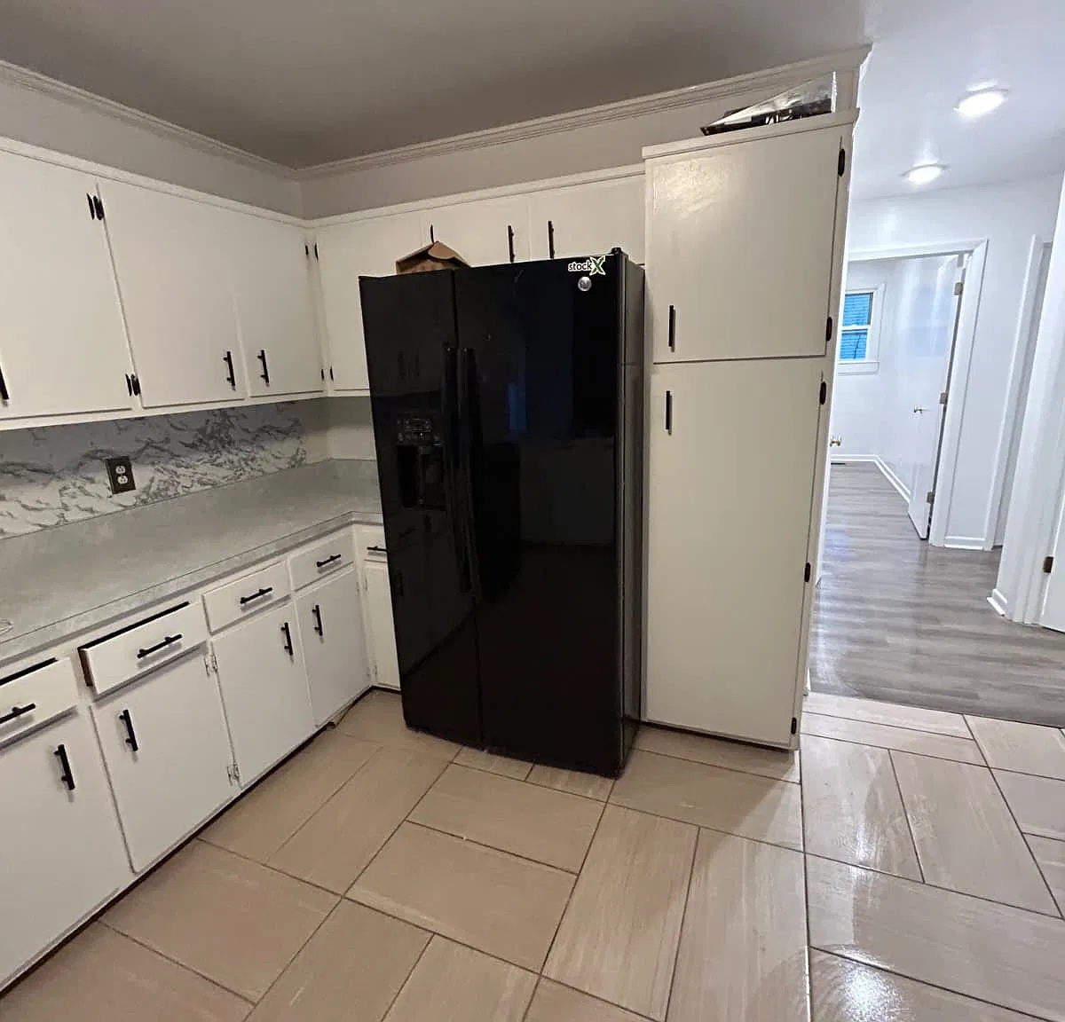 4 bed, 2200 sqft, $2,300 — Photo 2