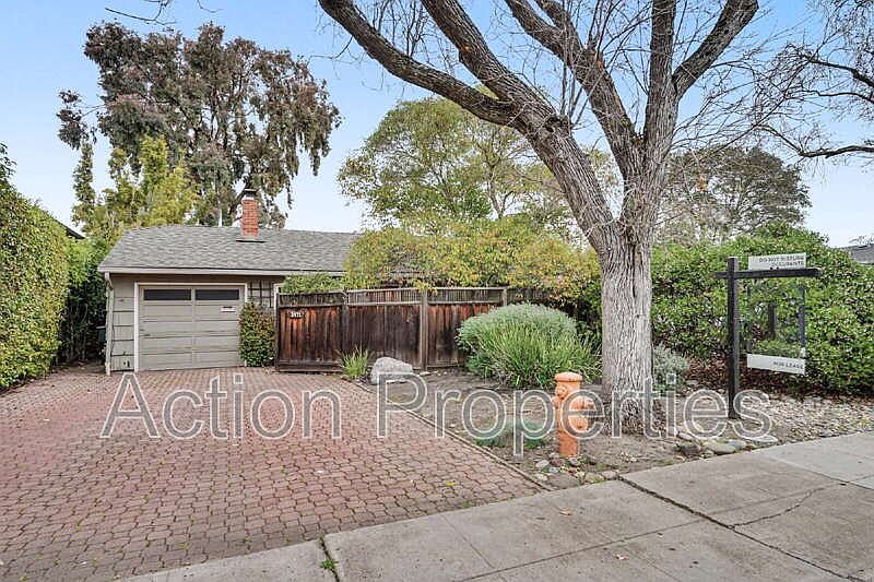 1st image of 3471 South Ct