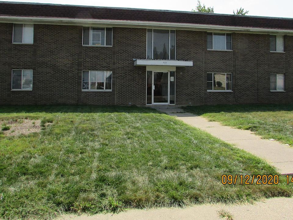 1st image of 220 Burkhardt Ave #1