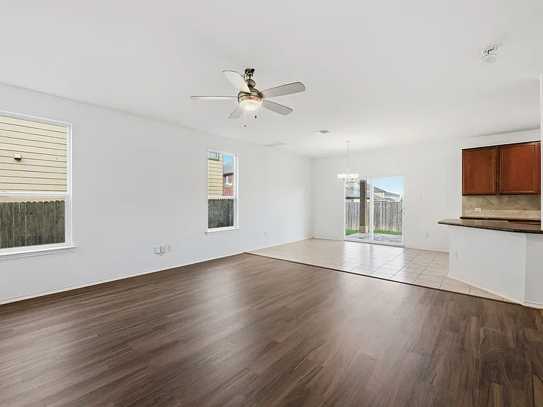 13535 Abraham Lincoln St — Photo 4