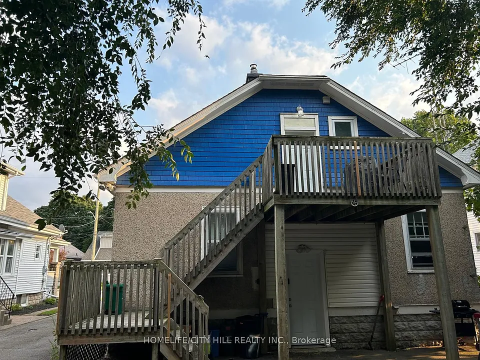 71 Pleasant Ave #2