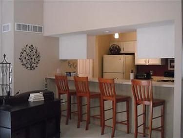 5th image of 5 Turnberry Pl