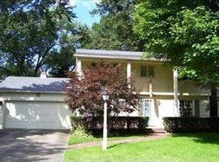 3067 Crescent Dr NE, Warren, OH