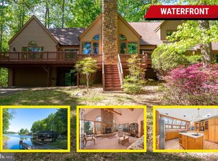 54 Tara Cir, Bumpass, VA 23024