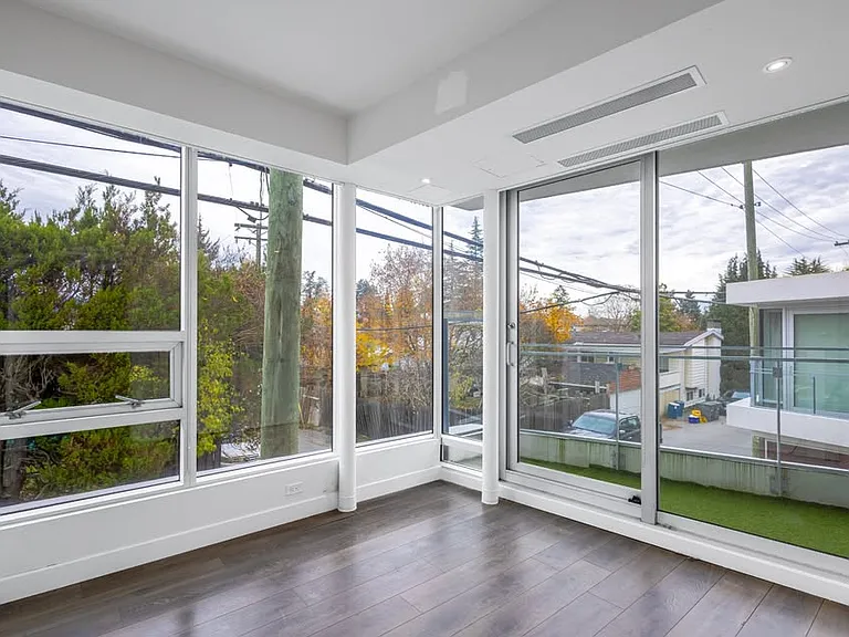 769 W 41st Ave — Photo 24
