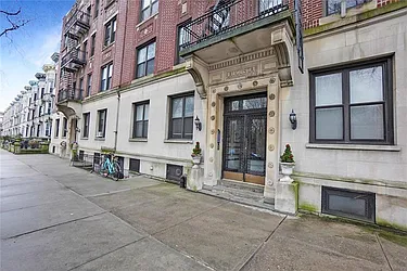 Rented by Remax Edge