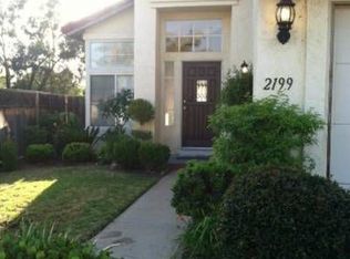 2199 Pleasantwood Ln, Escondido, CA 92026