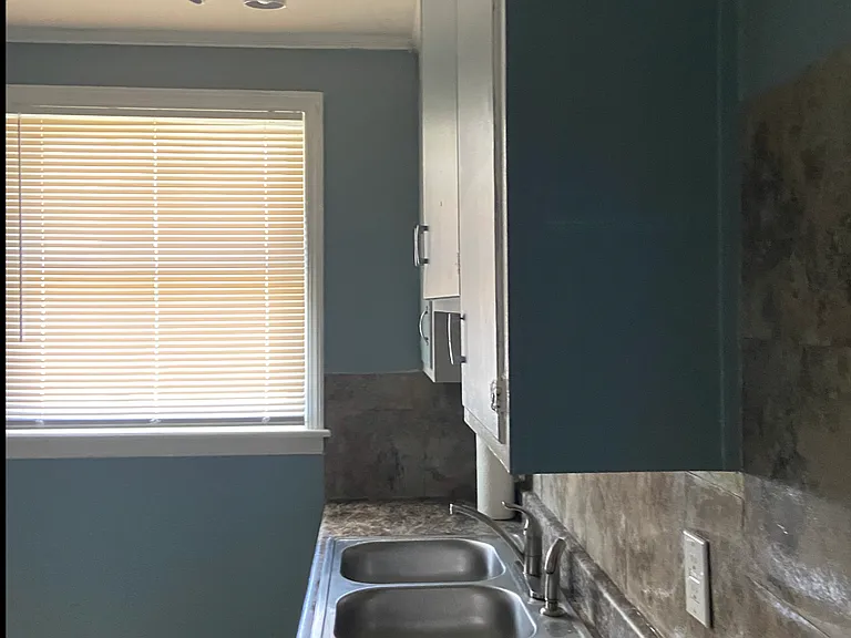 5069 Yadkin Rd #A — Photo 9