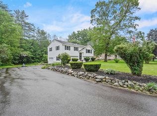 9 Reagan Rd, Townsend, MA 01469