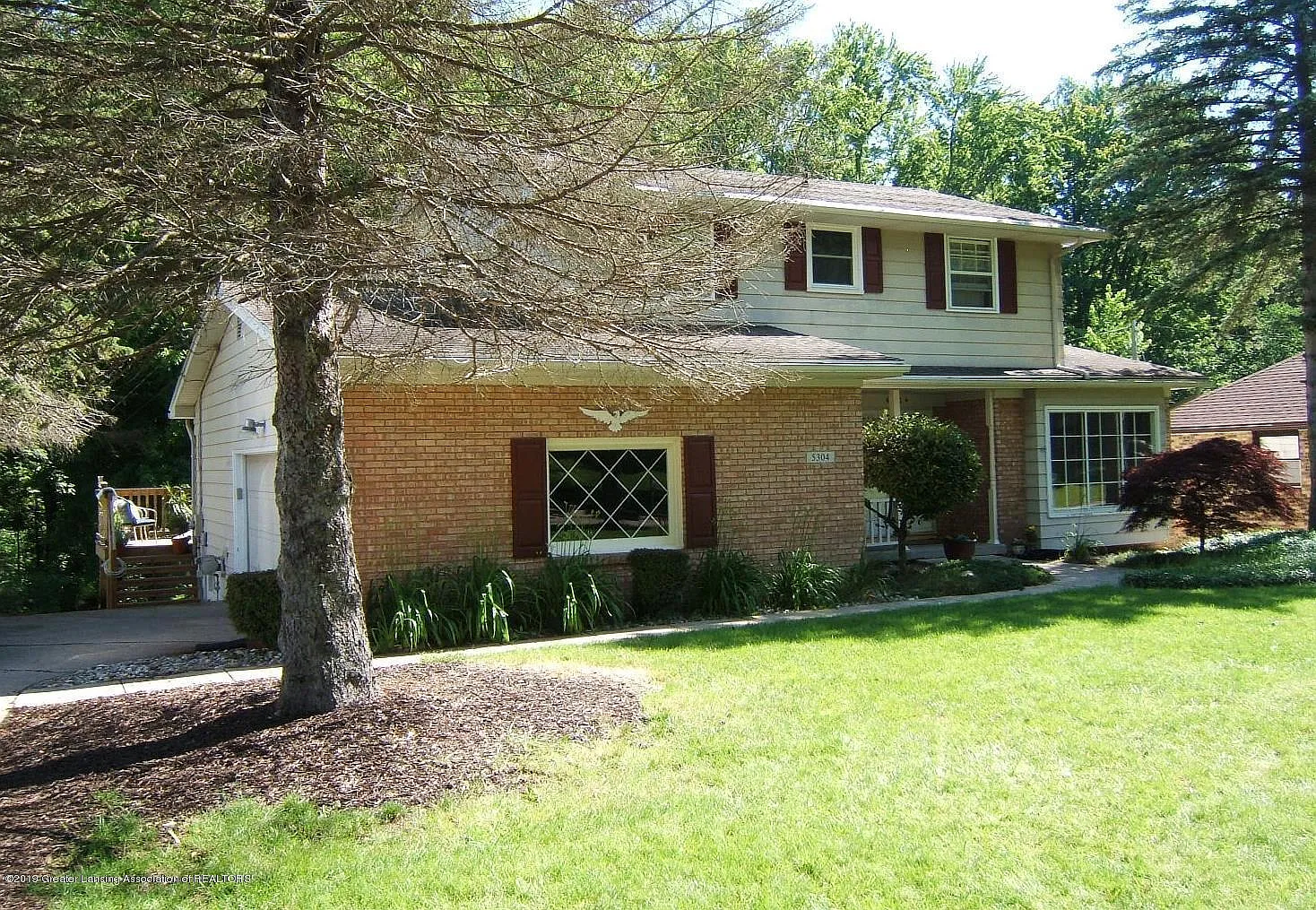 5304 River Ridge Dr photo 1