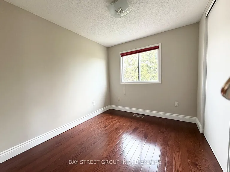 3620 Cherrington Cres — Photo 6