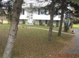 472 Dosen Rd, Middletown, NY 10940