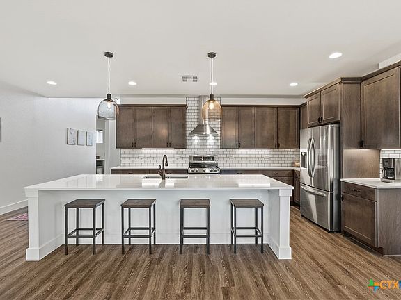 5th image of 15968 Charlya Dr