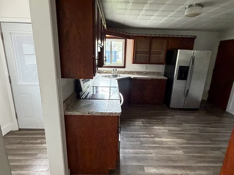 713 N Wisconsin St #1 — Photo 10