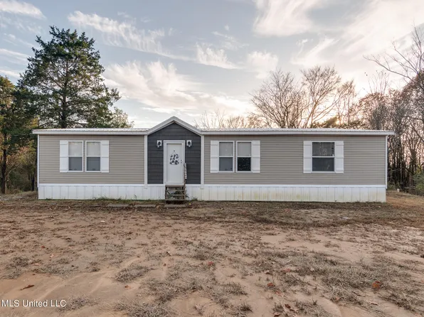 1459 French Rd, Byhalia, MS 38611
