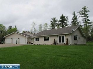 1686 Riddell Rd, Cook, MN 55723