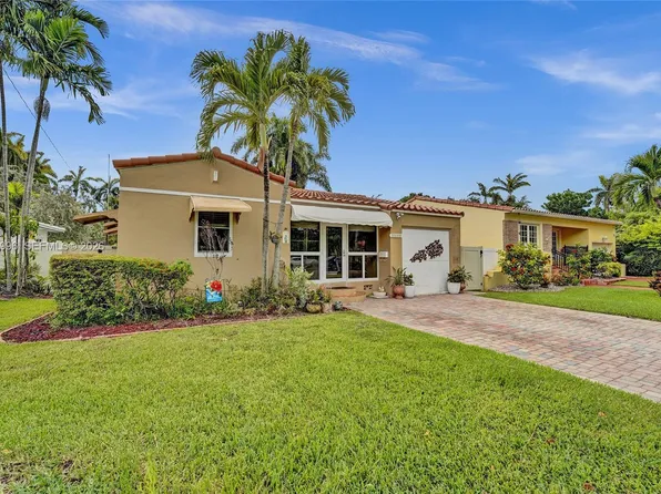 1340 Jackson St, Hollywood, FL 33019