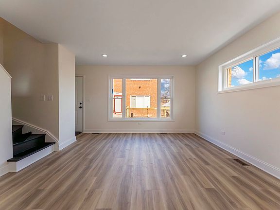 5th image of 1206 S 16th Ave APT A