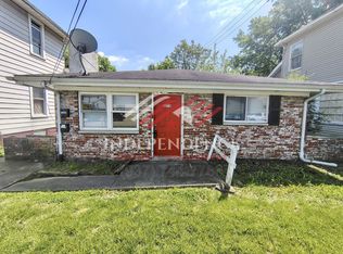 2210 Woodlawn Ave, Middletown, OH 45044