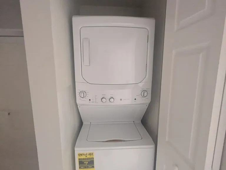 204 Cherry St #5B — Photo 5
