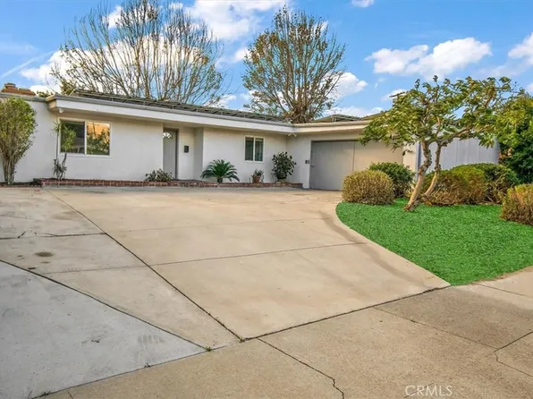 20340 Superior St, Chatsworth, CA 91311