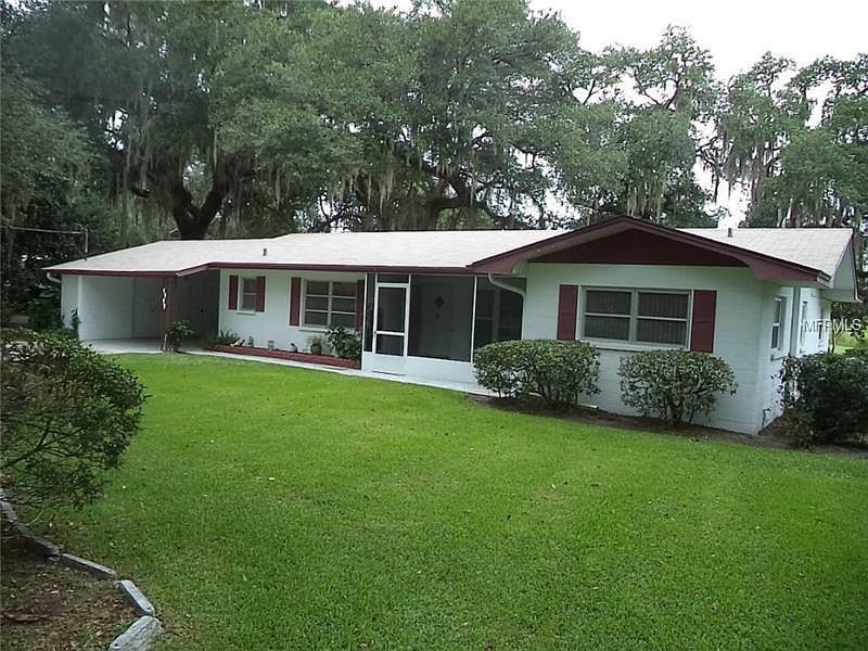 1st image of 4999 Lakewood Dr