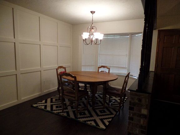 3rd image of 24 Red Oak Ln