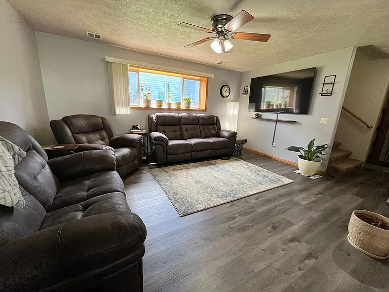8204 S Hughes Ave #2 — Photo 9
