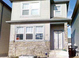 252 41st Ave NW, Edmonton, AB T6T 2E7