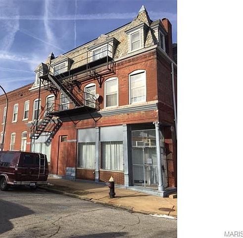 1st image of 2501 E Dodier St