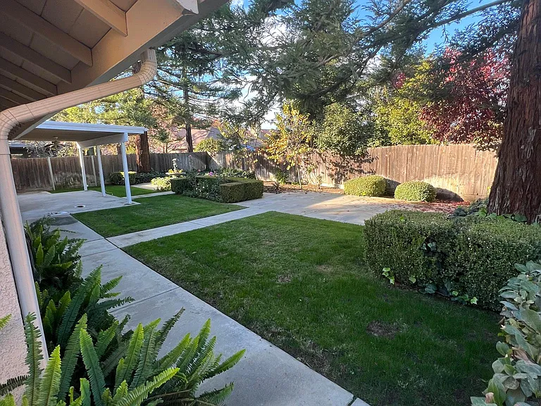 4940 W Grove Ave — Photo 6