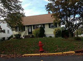 26 Winter St, Iselin, NJ 08830