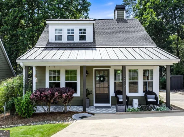220 Lakeside Dr, Waleska, GA 30183