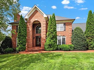 440 18th Avenue Ln NW, Hickory, NC 28601