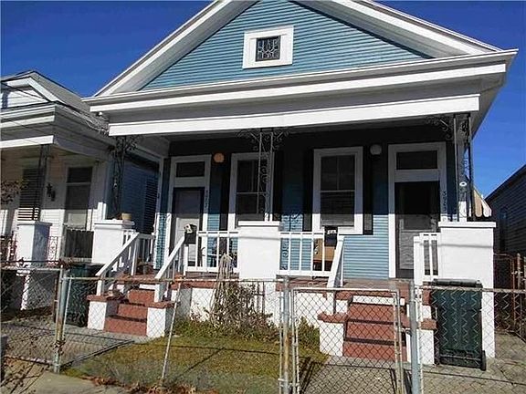 5th image of 3907 Toulouse St