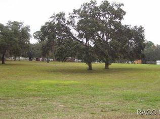 3237 E Raccoon Ct, Inverness, FL 34452