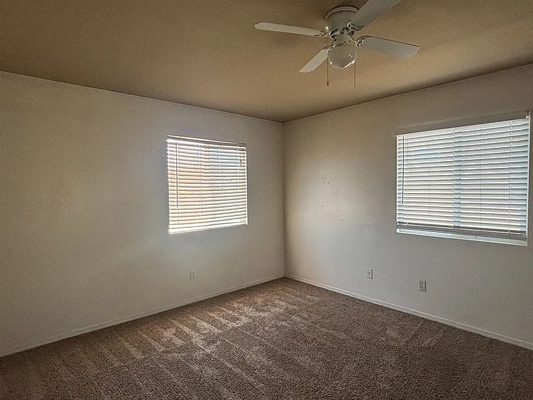 44321 Sunmist Ct — Photo 20