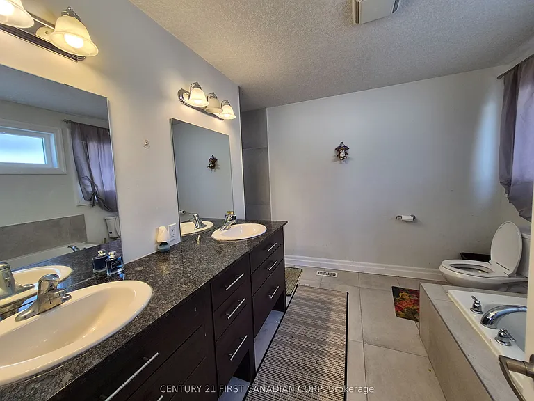 1961 Cedarpark Dr — Photo 15