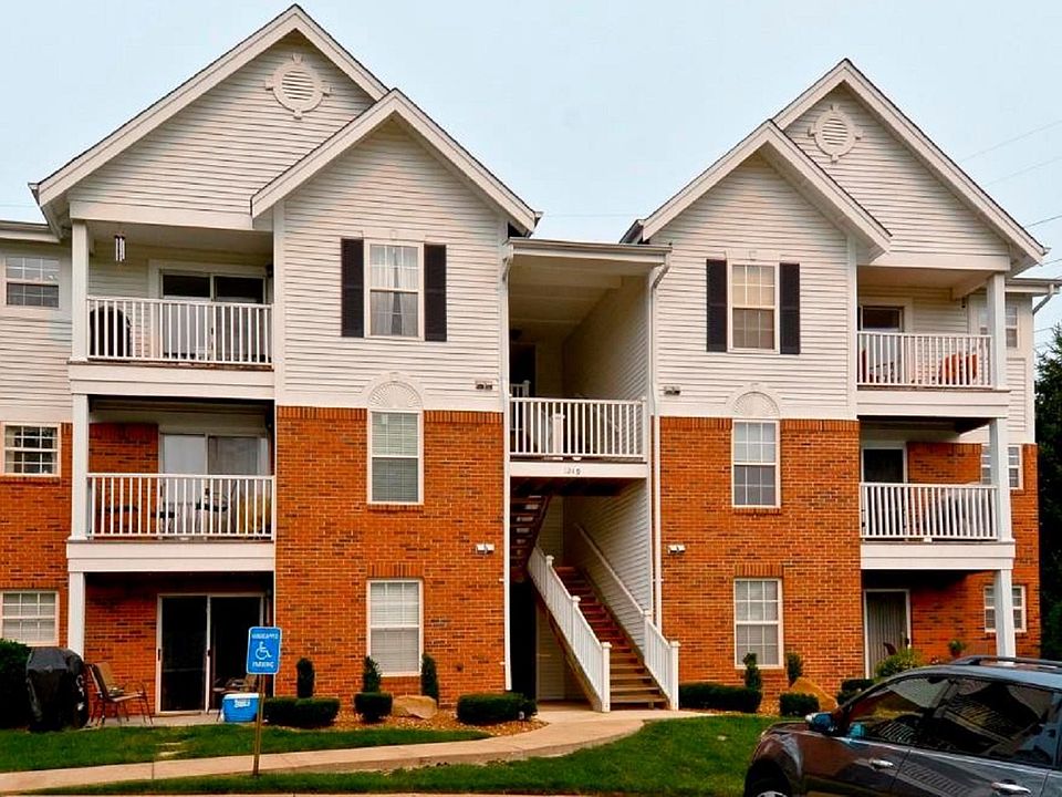 1st image of 1249 Woodland Point Dr APT A
