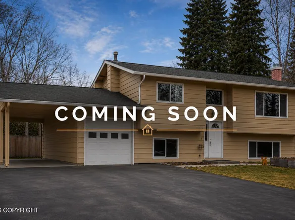 10640 Sanford Cir, Eagle River, AK 99577