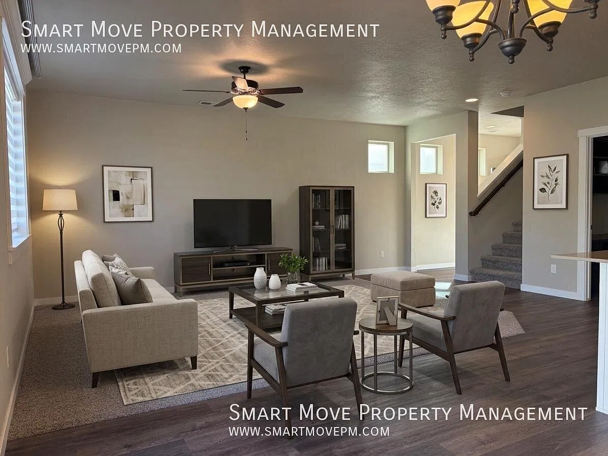 Spacious & Modern Home in Meridian. Walk to 3 parks and a pool!! — Photo 3