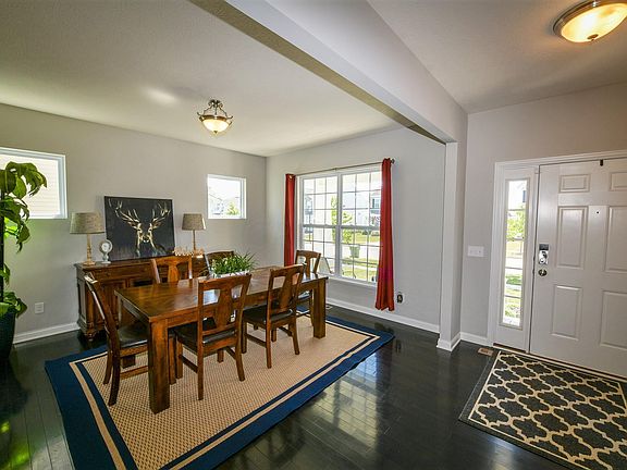 4th image of 1478 Downey Dr