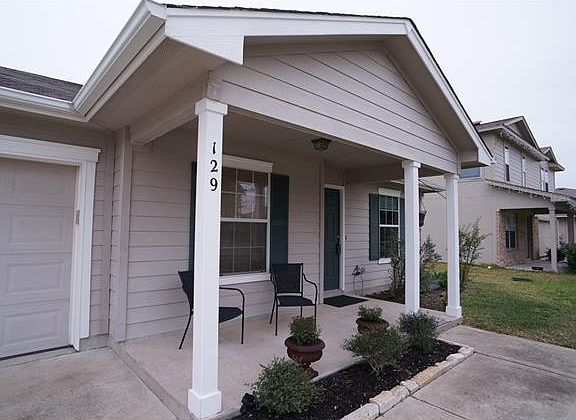 3rd image of 129 Hyltin St