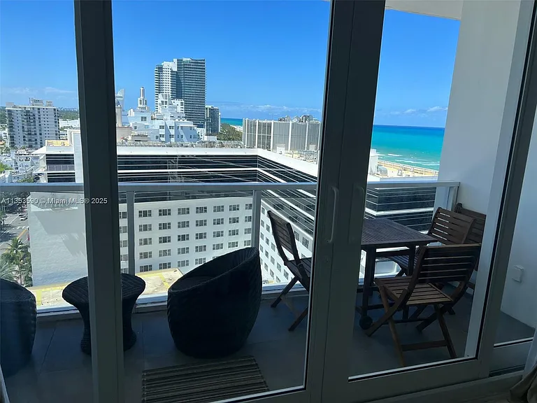 100 Lincoln Rd #Penthouse 9 — Photo 27