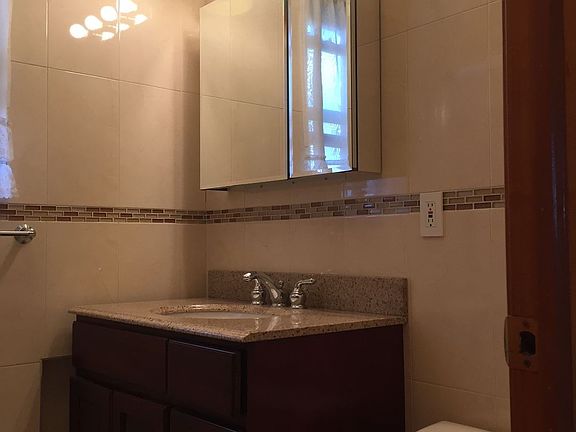 2nd image of 6335 Cromwell Cres