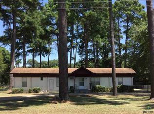 2331 Clinten Dr, Chandler, TX 75758